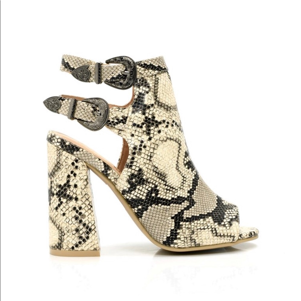 Fashion Nova Snake Print Booties